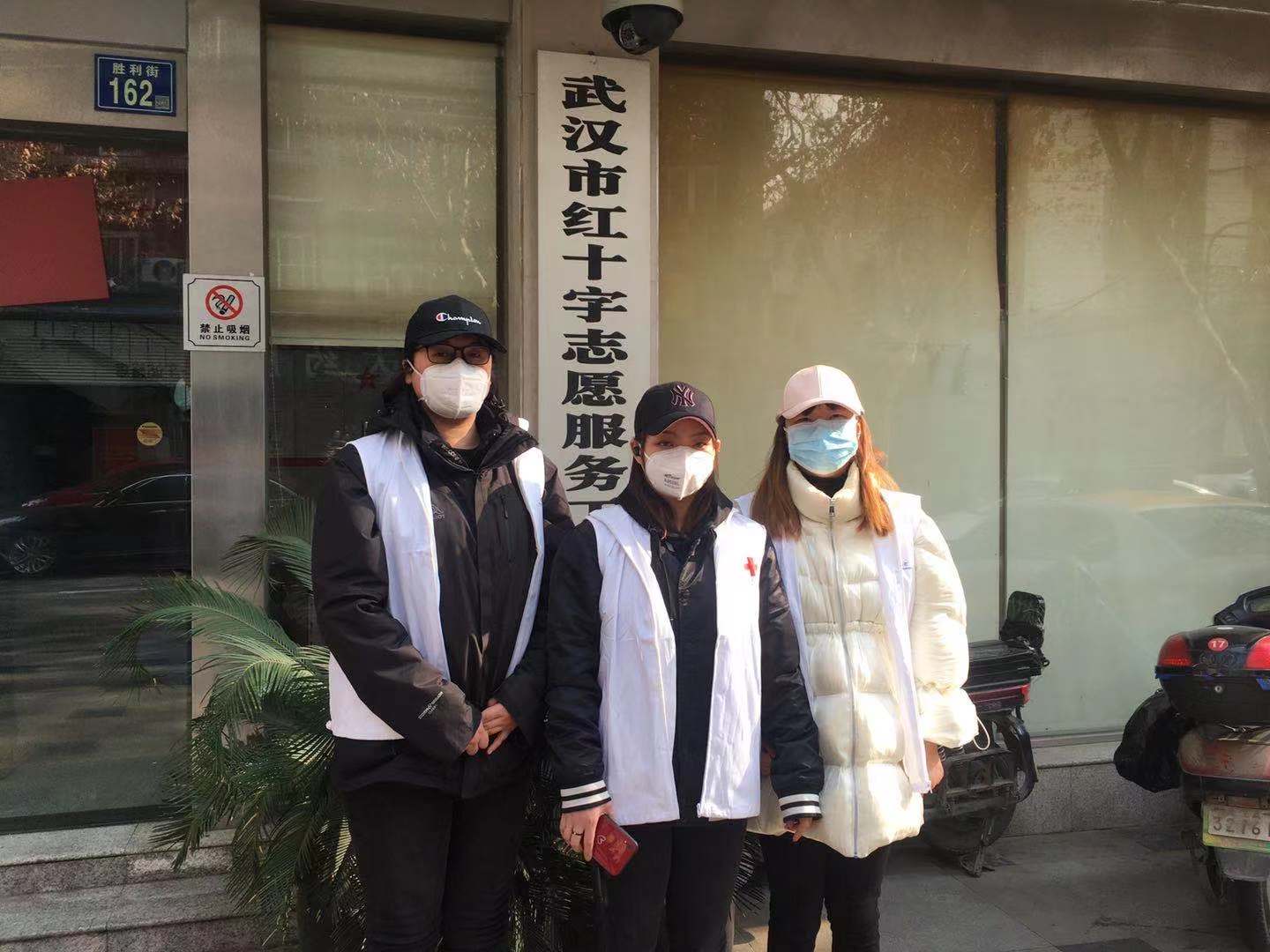 碧投志愿者.jpg 碧投志愿者.jpg